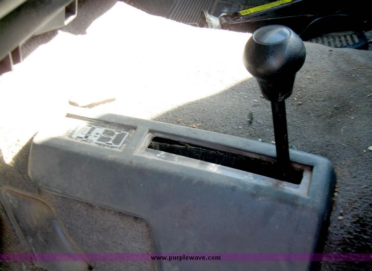 image for item 3967 1988 Chevrolet Silverado K2500 single cab pickup