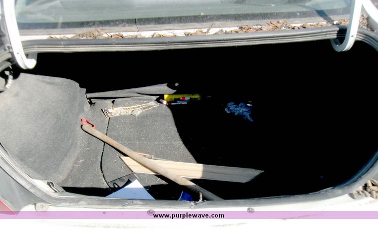 image for item 3968 2000 Plymouth Neon