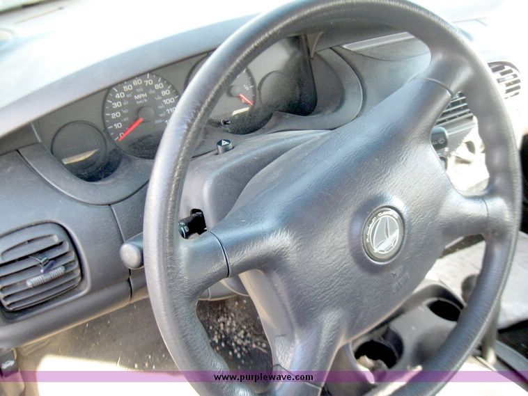 image for item 3968 2000 Plymouth Neon