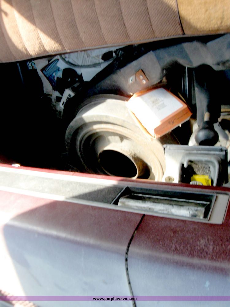 image for item 3969 1987 GMC V2500