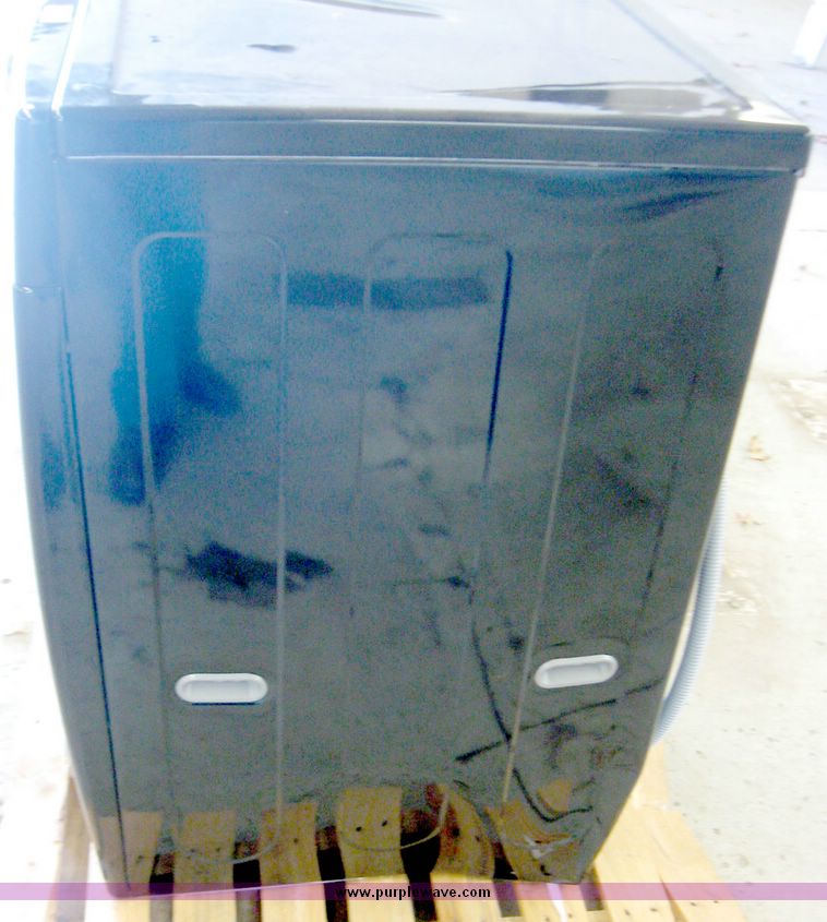 image for item 3971 LG 27" XL front load stackable washing machine