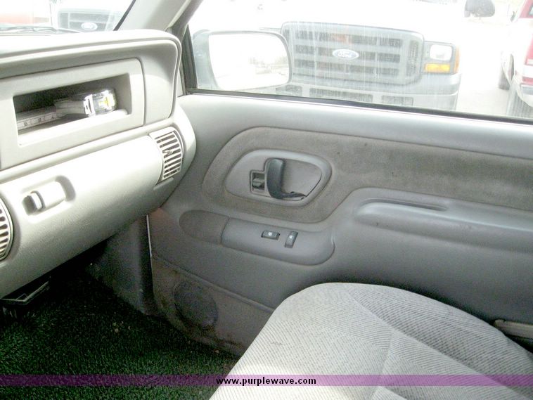 image for item 4287 1997 Chevrolet C2500