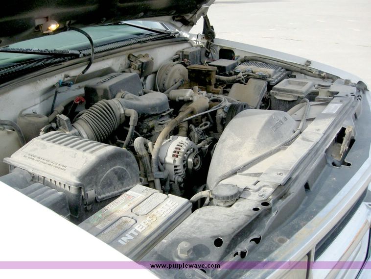 image for item 4287 1997 Chevrolet C2500