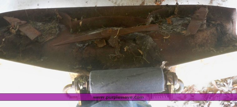 image for item 5174 John Deere 212 lawn mower