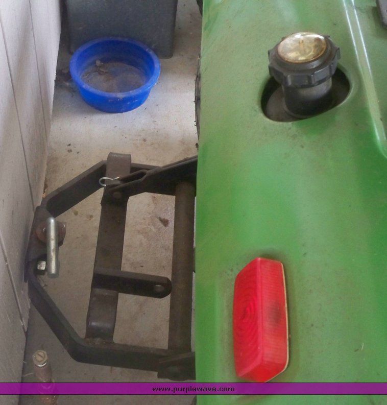 image for item 5174 John Deere 212 lawn mower