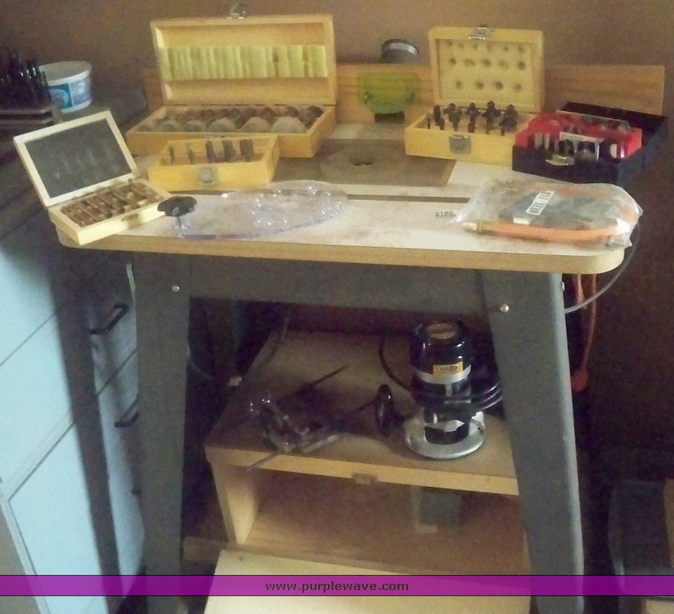 image for item 5180 Router table with bits
