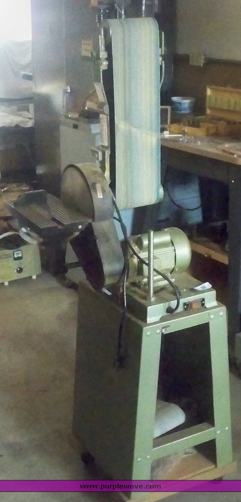 image for item 5182 Central machinery sander