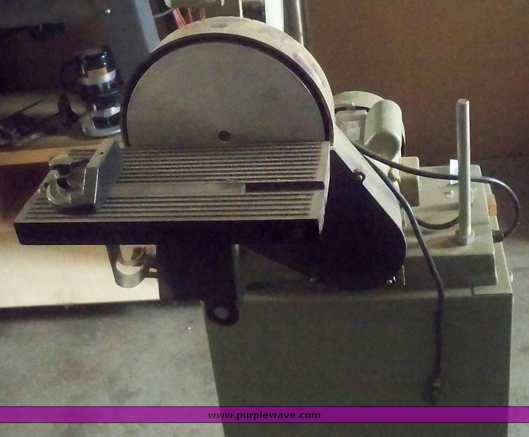 image for item 5182 Central machinery sander