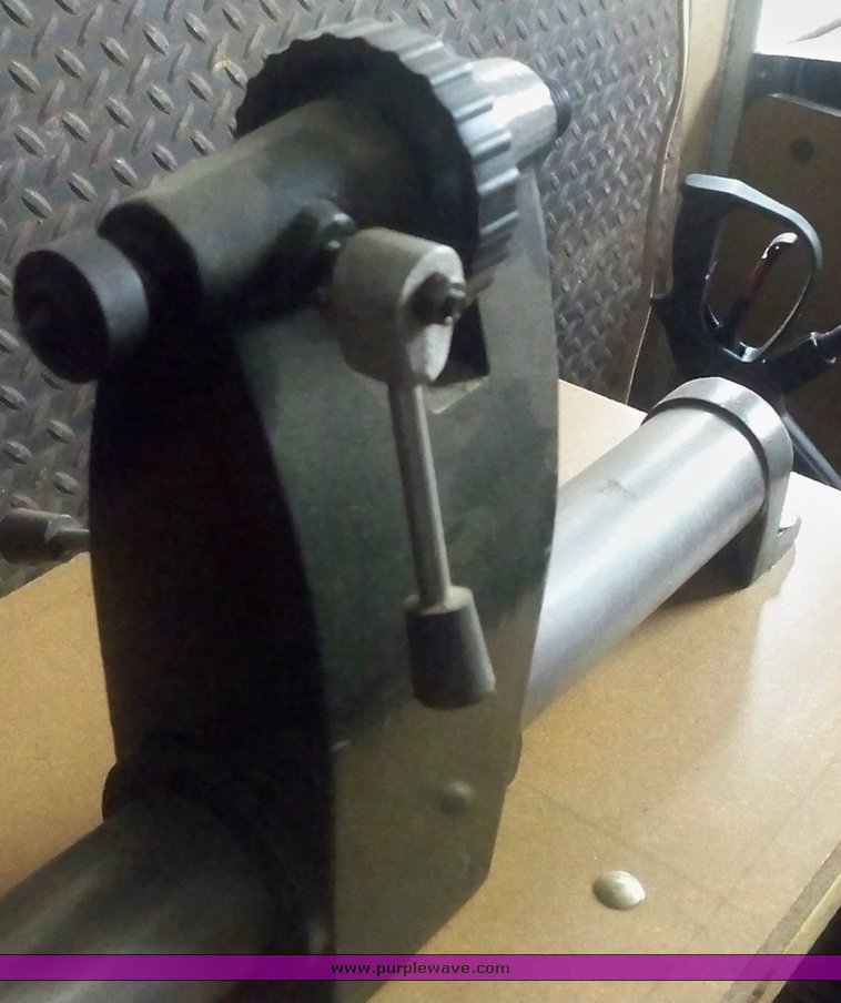 image for item 5183 Central Machinery wood lathe