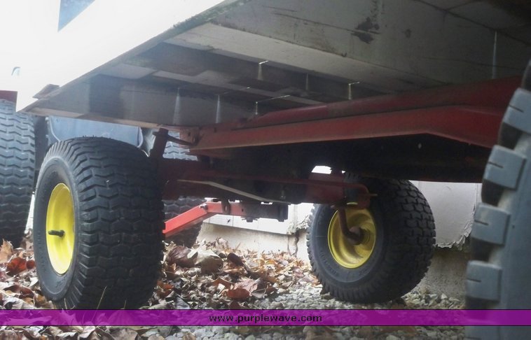image for item 5190 Lawn mower trailer