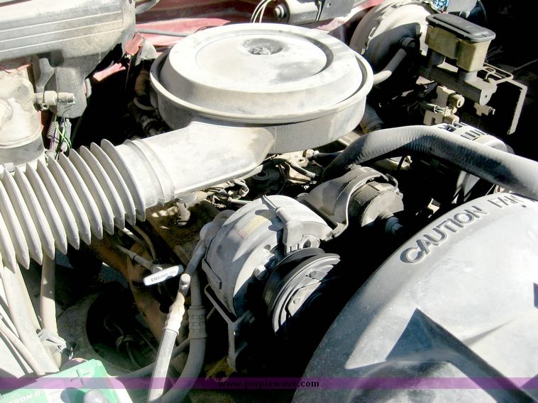 image for item 6417 1991 Chevrolet C1500 pickup truck