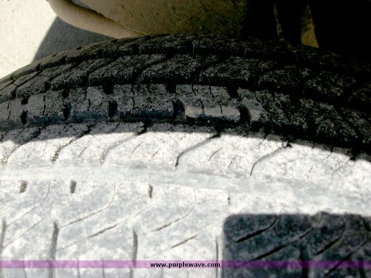 image for item 6417 1991 Chevrolet C1500 pickup truck