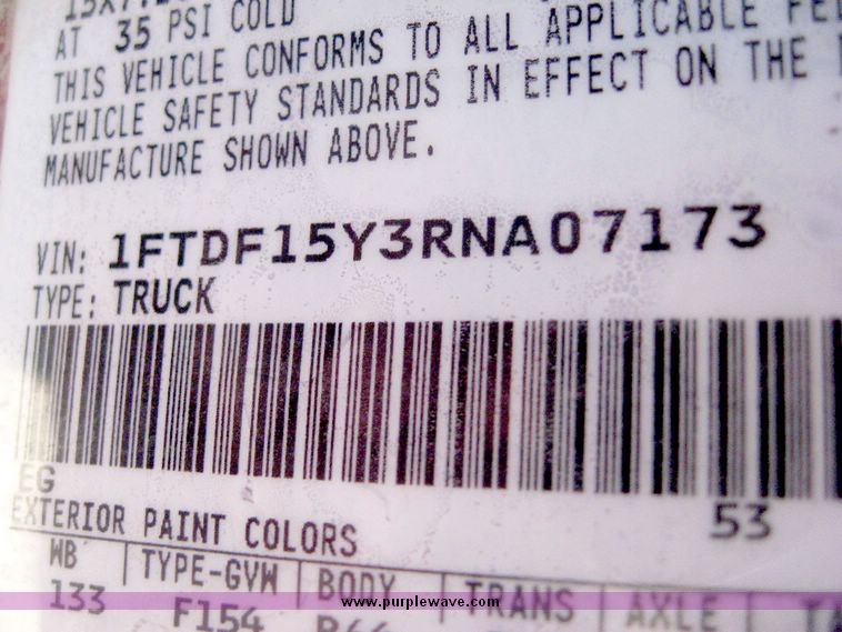 image for item 6418 1994 Ford F-150 pickup truck