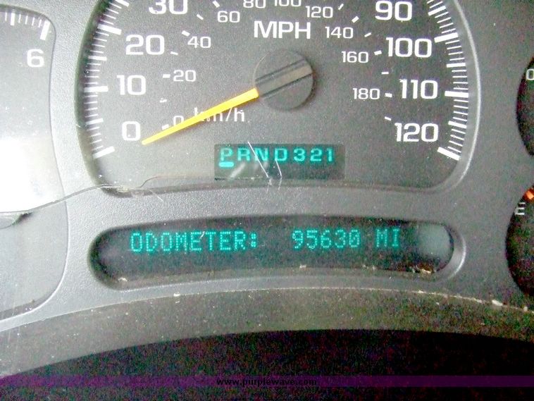 image for item 6521 2003 Chevrolet K1500 Silverado pickup truck