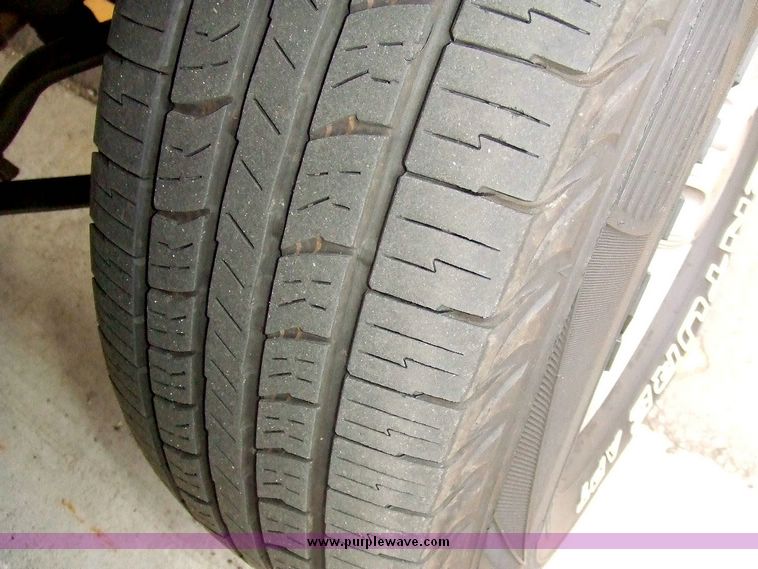 image for item 6521 2003 Chevrolet K1500 Silverado pickup truck