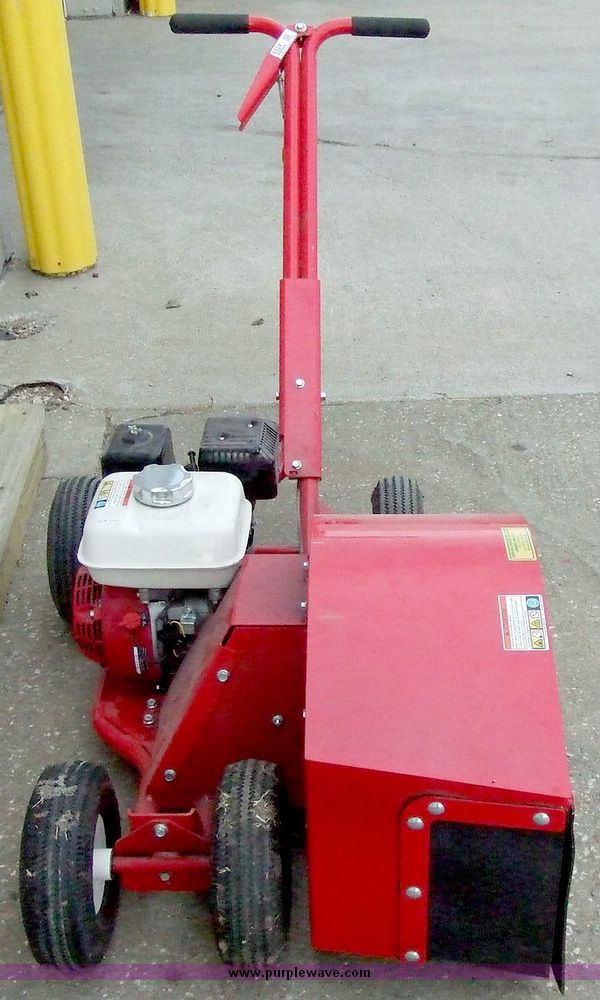 image for item 6524 Edger/trencher with shield cover