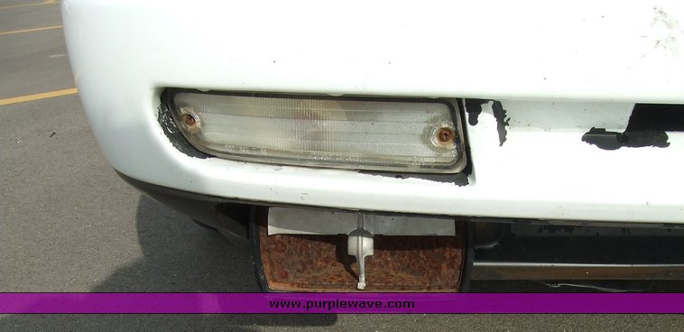 image for item 6536 1989 Nissan Maxima