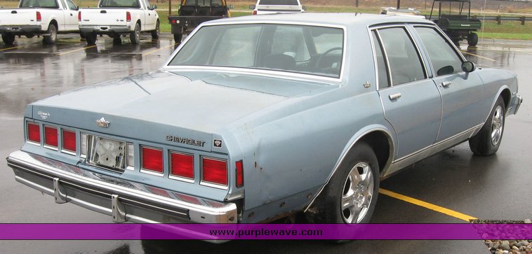 image for item 8385 1985 Chevrolet Caprice Classic
