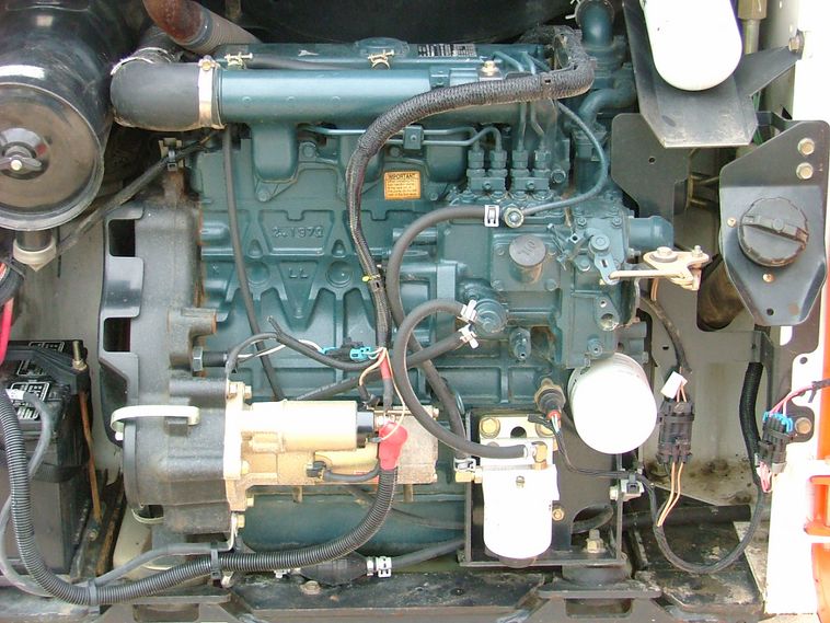 image for item 3001 2006 Bobcat S-130 skid steer