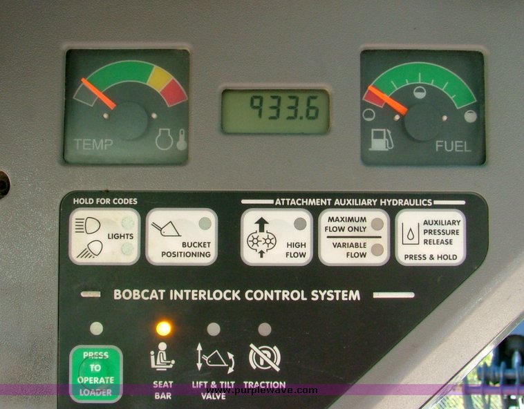 image for item 3004 2008 Bobcat T-300 skid steer