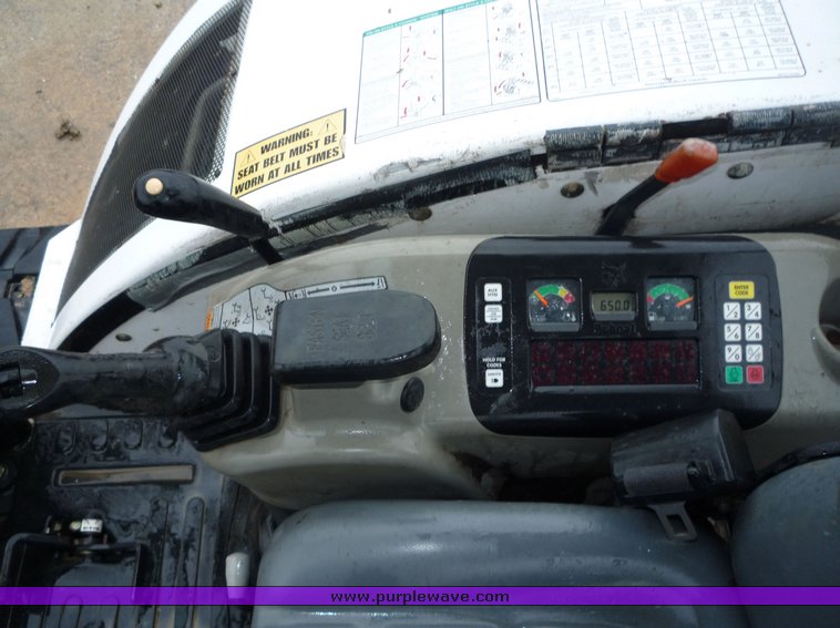 image for item 4241 2005 Bobcat 435ZHS compact excavator