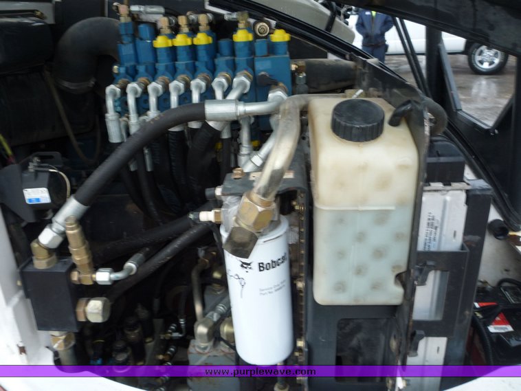 image for item 4241 2005 Bobcat 435ZHS compact excavator