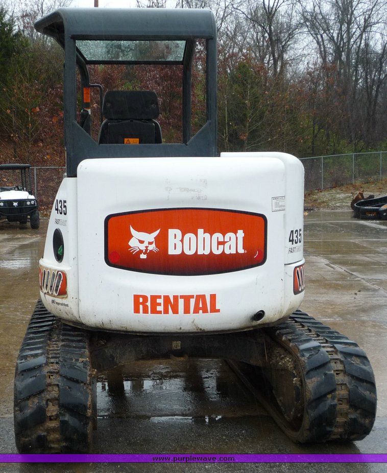 image for item 4242 2005 Bobcat 435ZHS compact excavator