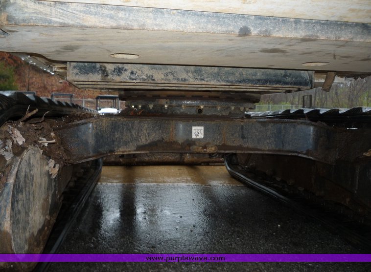 image for item 4243 2006 Bobcat 341G compact excavator