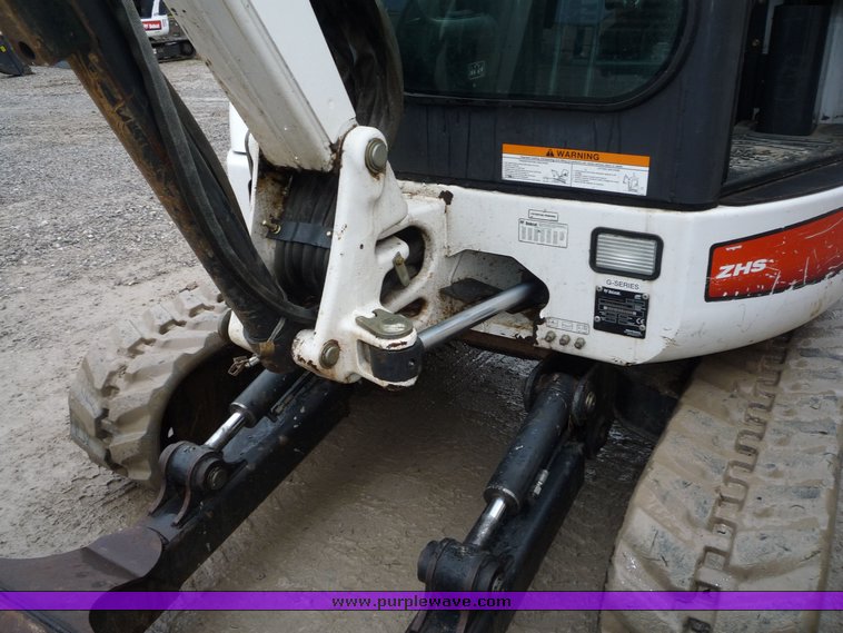 image for item 4247 2006 Bobcat 430E Fast Track compact excavator