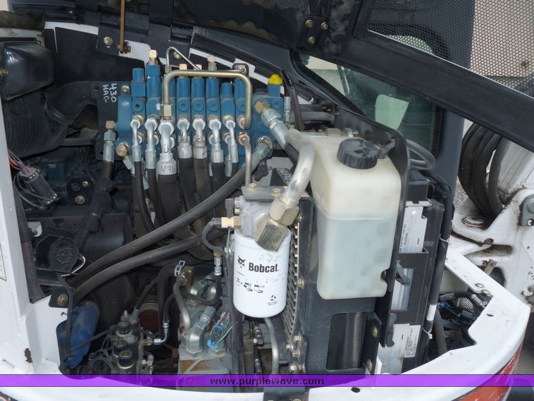 image for item 4247 2006 Bobcat 430E Fast Track compact excavator