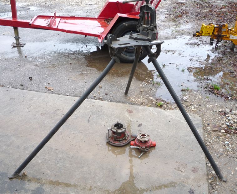 image for item 4261 Pipe vise