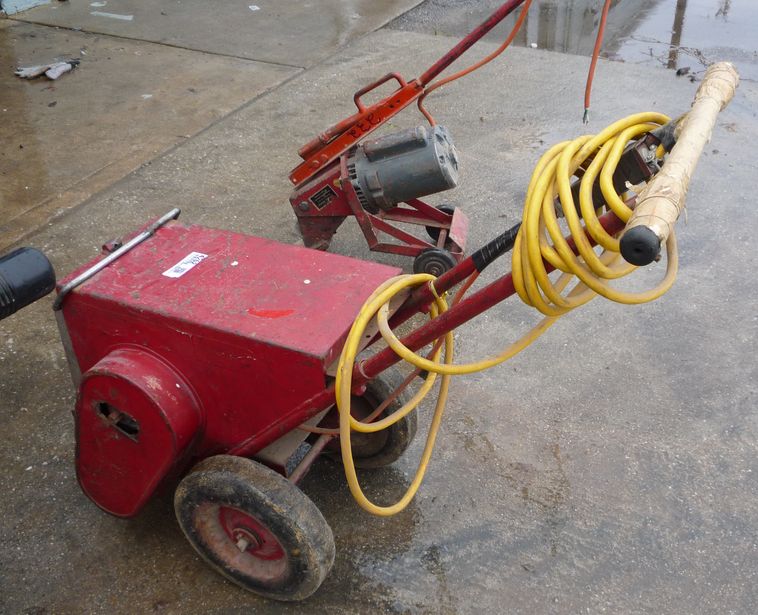 image for item 4262 (3) tile chippers