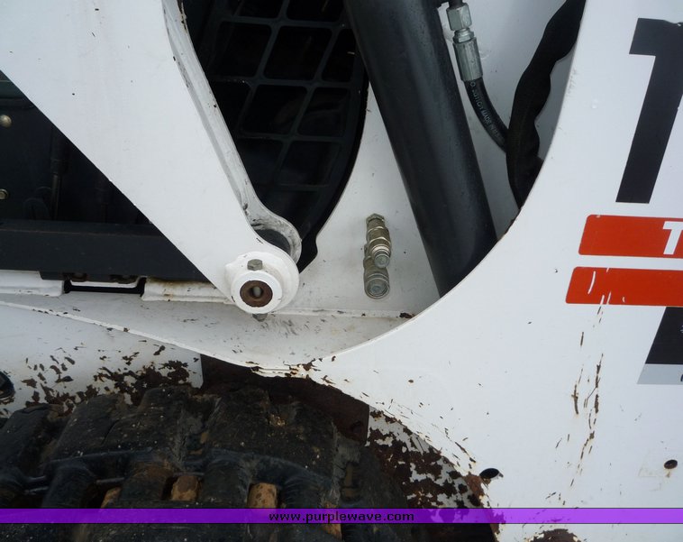 image for item 4263 2005 Bobcat T190 skid steer