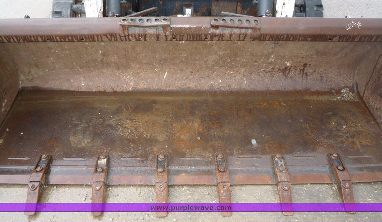 image for item 4263 2005 Bobcat T190 skid steer