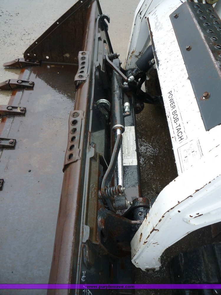 image for item 4263 2005 Bobcat T190 skid steer