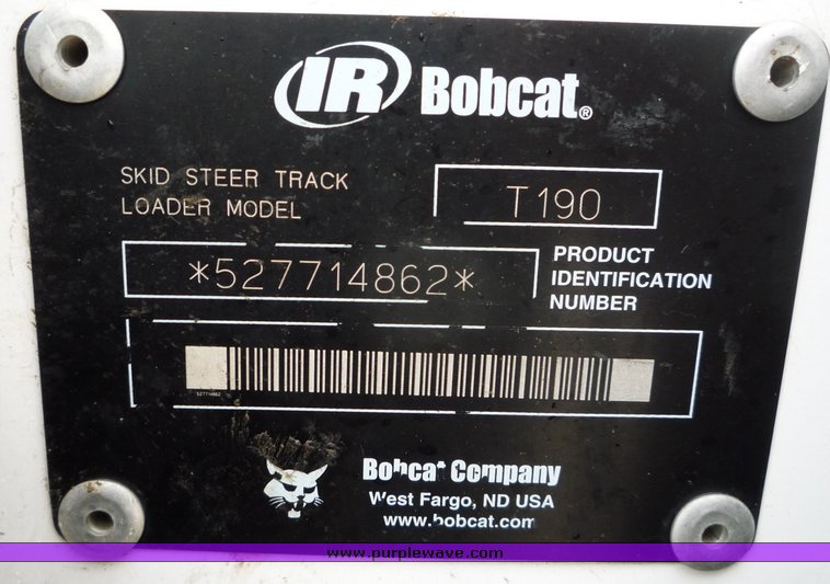 image for item 4263 2005 Bobcat T190 skid steer