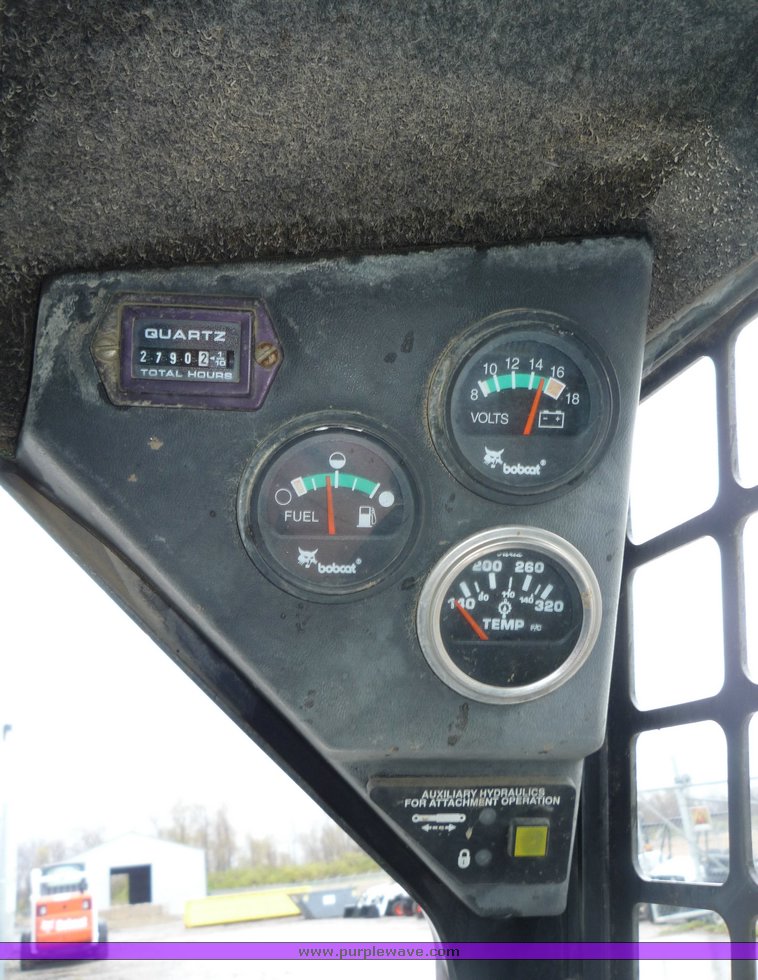 image for item 4264 1998 Bobcat 863 skid steer