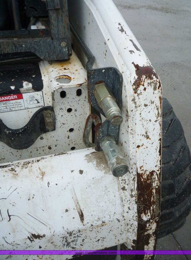image for item 4264 1998 Bobcat 863 skid steer