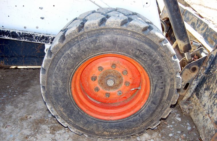 image for item 6030 1998 Bobcat 873 skid steer