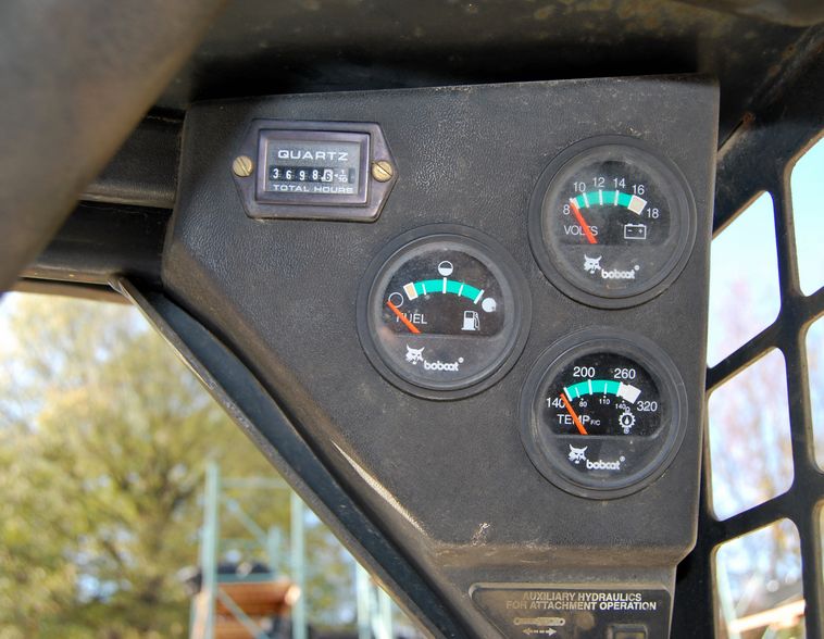 image for item 6030 1998 Bobcat 873 skid steer