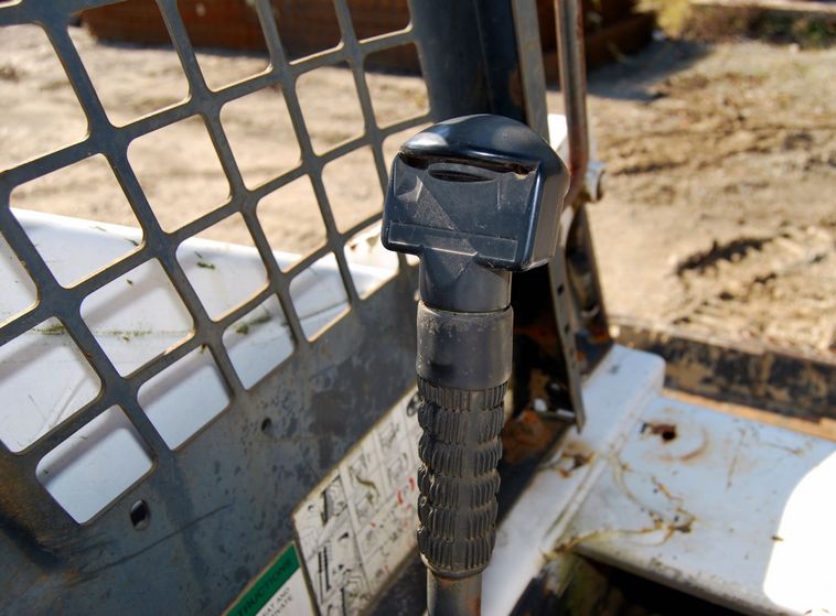 image for item 6030 1998 Bobcat 873 skid steer