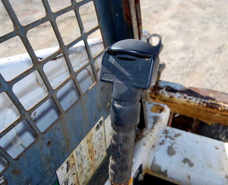 image for item 6031 1998 Bobcat 863 skid steer