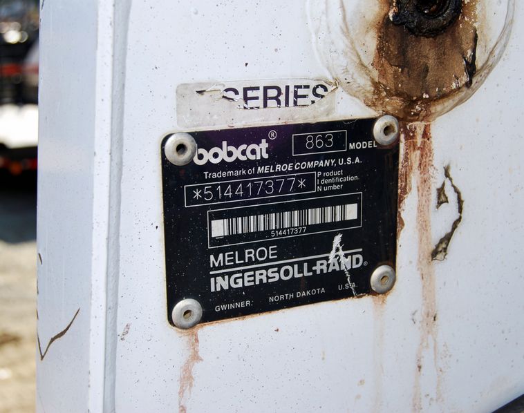 image for item 6031 1998 Bobcat 863 skid steer