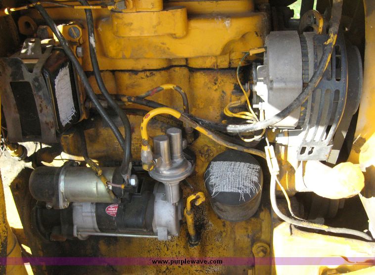 image for item 6564 John Deere tractor with loader