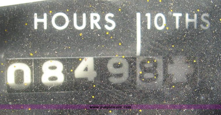 image for item 6564 John Deere tractor with loader