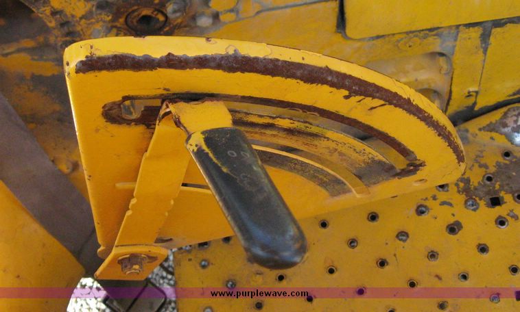 image for item 6564 John Deere tractor with loader