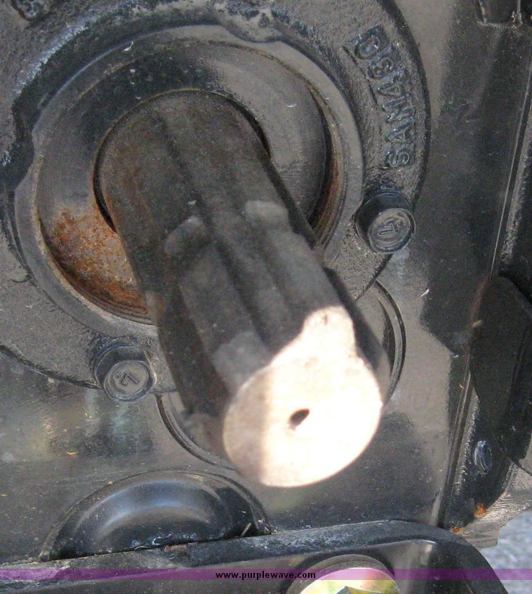 image for item 6566 2005 New Holland TC33DA MFWD tractor