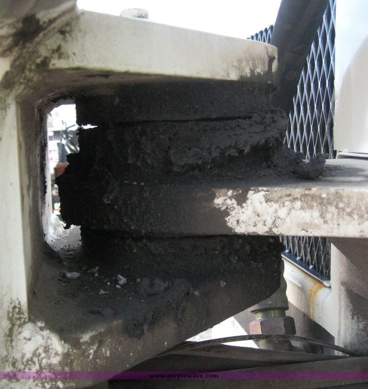 image for item 6568 2004 Terex HR42 track excavator