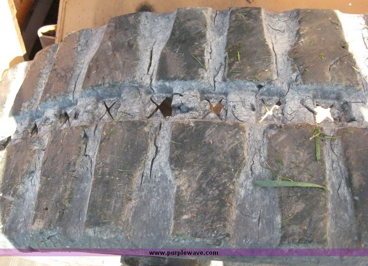 image for item 6601 2003 Case 90XT track skid steer