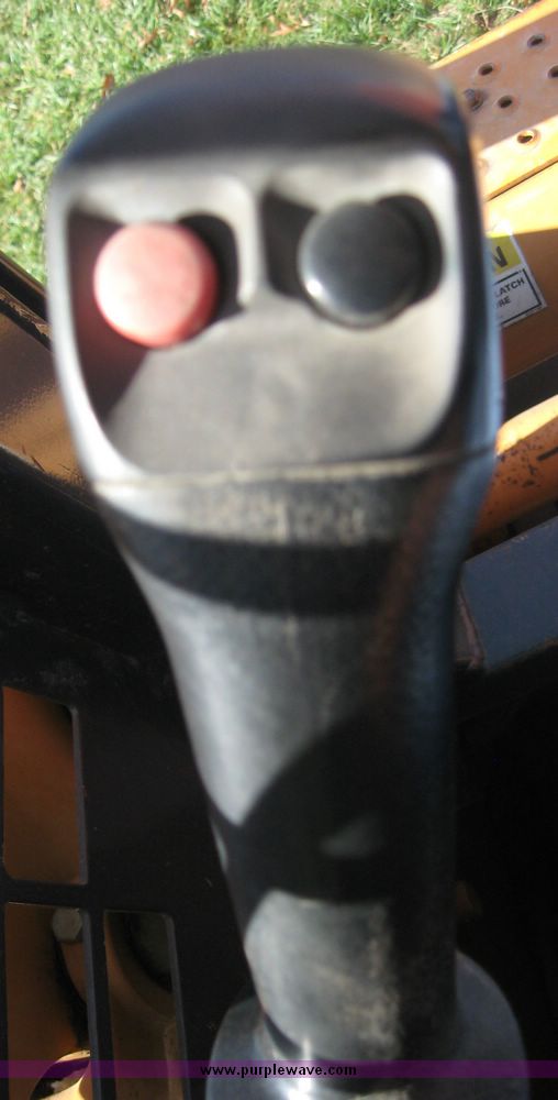 image for item 6601 2003 Case 90XT track skid steer